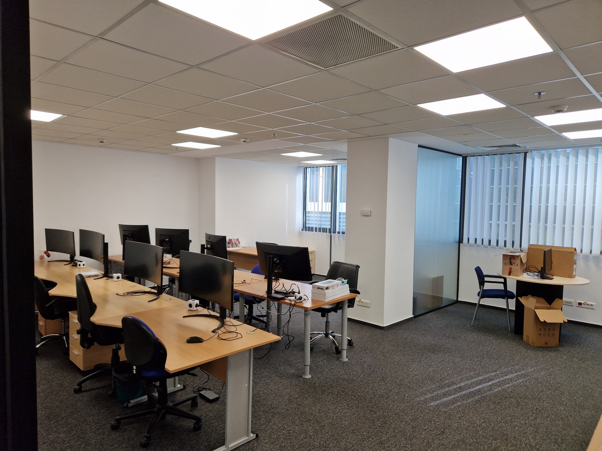 Birou open space Ready Office
